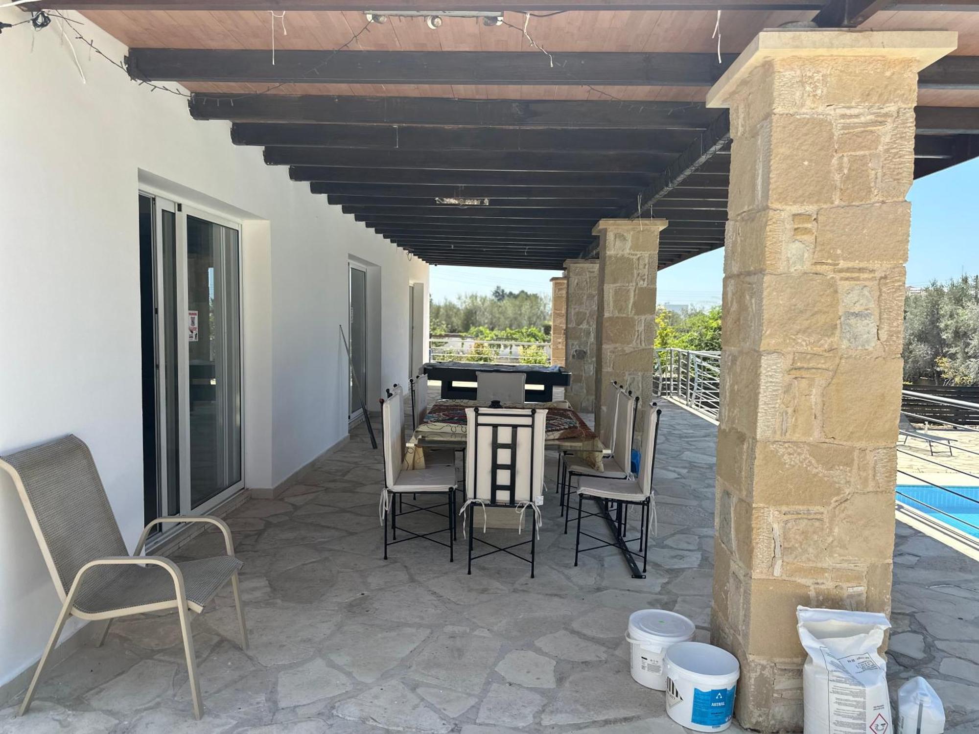 Mermaid Villa Peyia